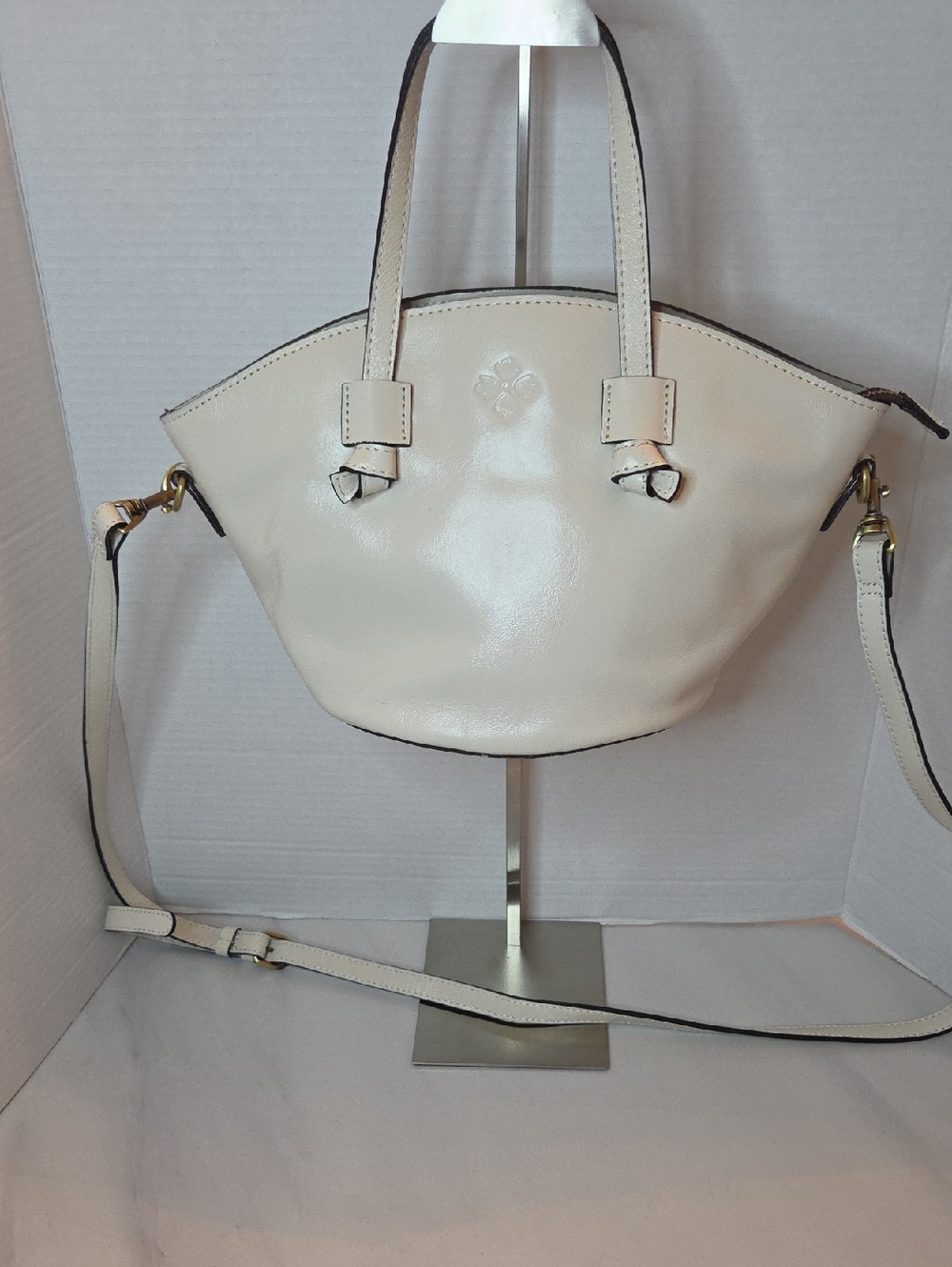 Patricia Nash Cream Leather Crossbody Satchel
